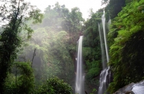5-Sekumpul-Waterfall